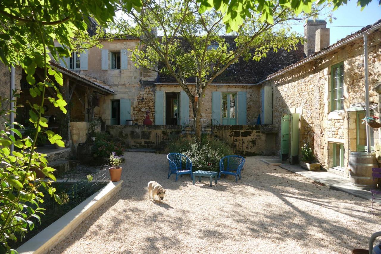1 Rue Pasquet - 2 Double Rooms In The Main House Beaumont-du-Périgord Exterior photo
